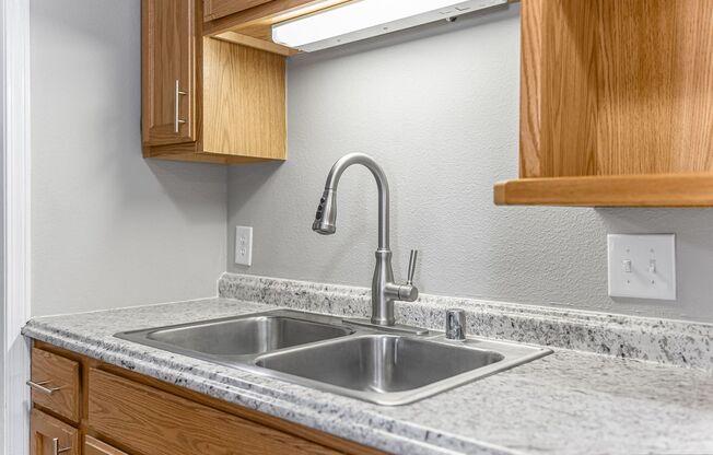 1 bed, 1 bath, 750 sqft, $999, Unit 1684 - 204