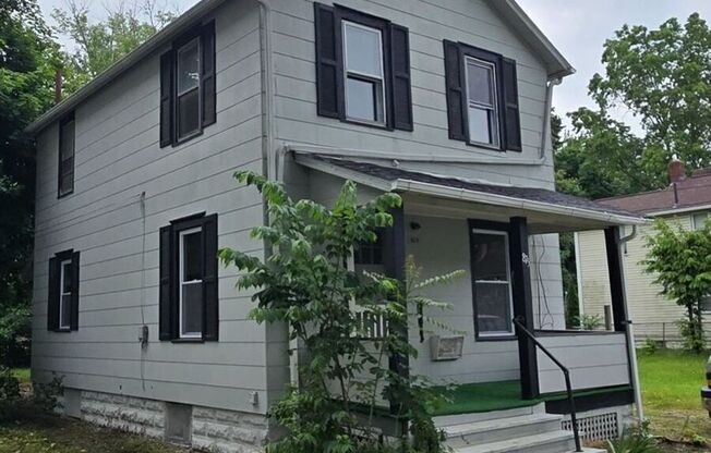 875 E 144 ST