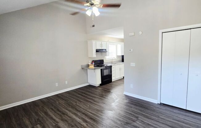 1 bed, 1 bath, 593 sqft, $1,079, Unit 091