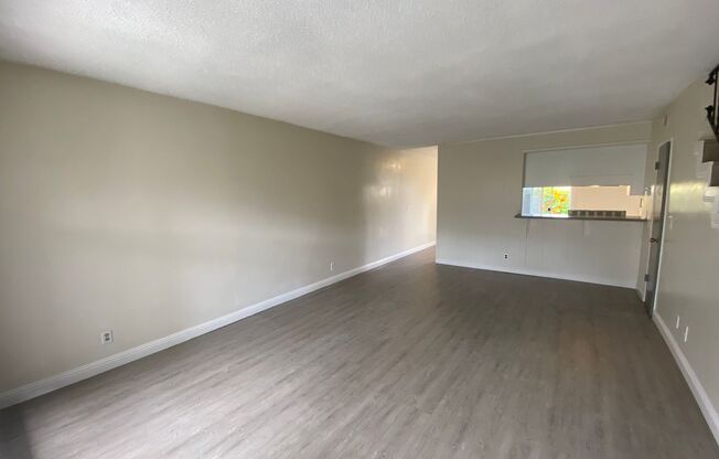 2 beds, 1.5 baths, $2,650, Unit Unit B