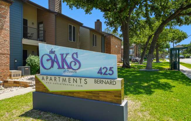 Property Signage at Oaks of Denton in Denton, TX