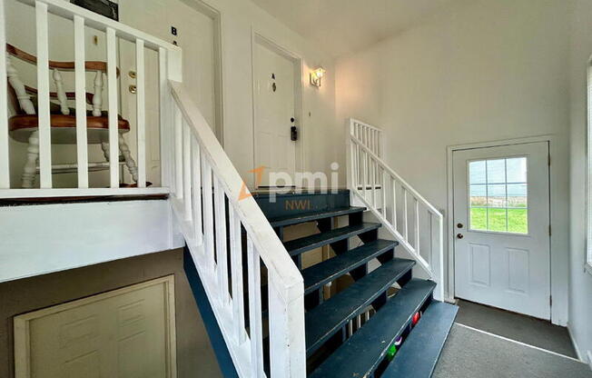 1056 JOLIET RD