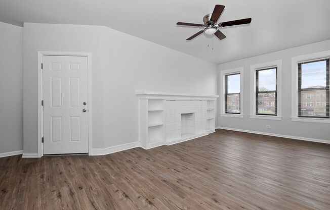 11038-40 S. Vernon Avenue