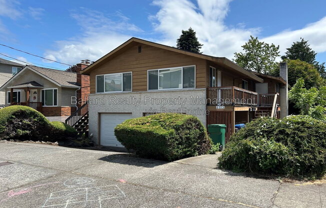2015 NW 62 ST