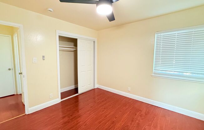 2 beds, 1 bath, $2,100, Unit 2424 94th Ave - Apt 1