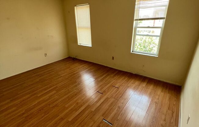 2601 E Clearfield Street