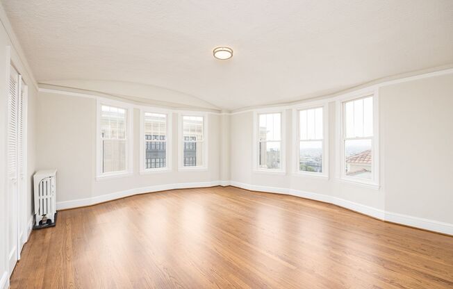 575 Pierce Street (1112r)