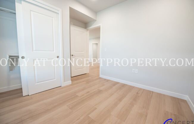 3 beds, 2 baths, 1,100 sqft, $2,699, Unit 1-232