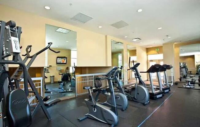 2 beds, 2 baths, $3,200, Unit # 1308