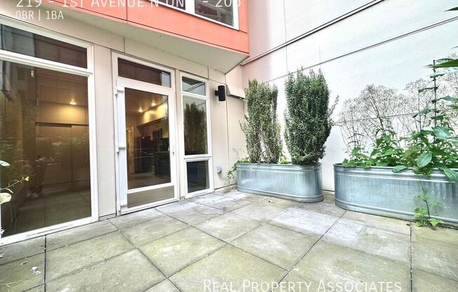 219 - 1st Avenue N