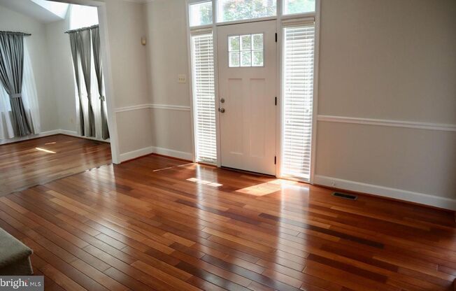 YOUR NEW HOME SEARCH IS OVER!! A Stately, 4-bedroom, 4-bathroom Colonial home with over $4,700 SF is available in Olney!