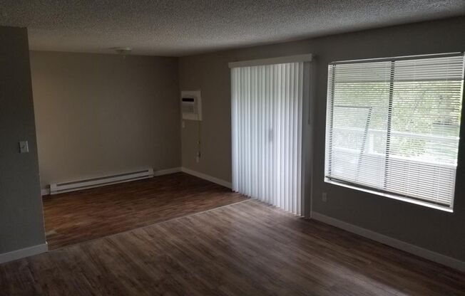 River Court Apartments