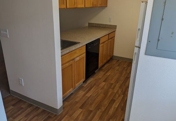 1 bed, 1 bath, 650 sqft, $1,325, Unit 05