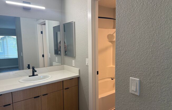 2 beds, 2 baths, 841 sqft, $2,855, Unit E035