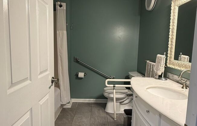 2 Bedroom in Ivy woods - Ross Township