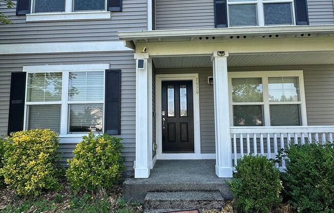 Beautiful 4 bed 2.5 bath rental Renton!