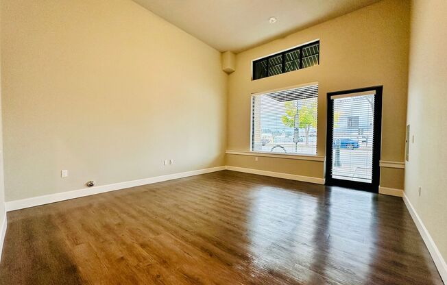 1 bed, 1 bath, 453 sqft, $2,050, Unit 4th #405