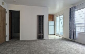 Studio, 1 bath, $1,950, Unit 00121232