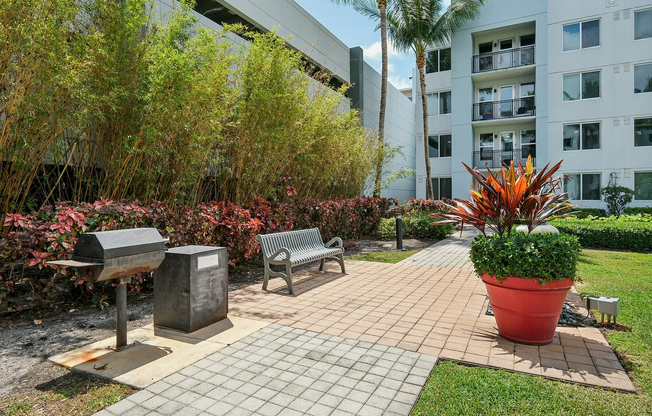 70-web-or-mls-Congress Park Dr-2304-912
