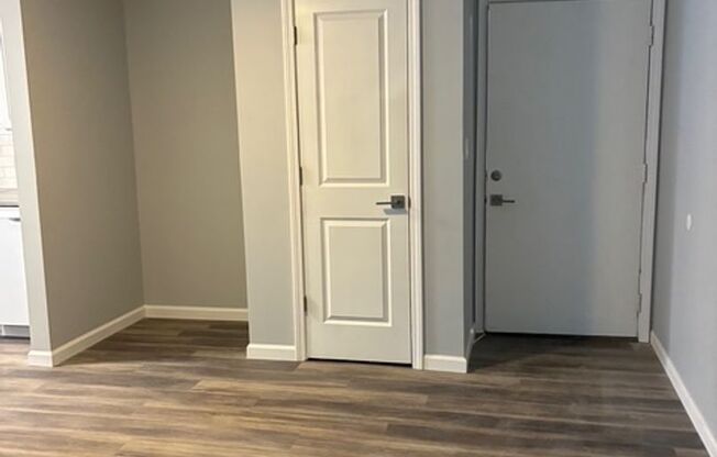 1 bed, 1 bath, 714 sqft, $1,025, Unit 304-102