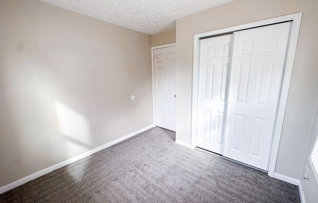 2 beds, 1 bath, $1,000