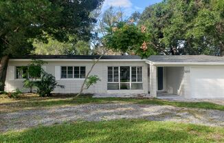 Single family home in Winter Park!