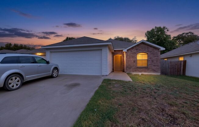 Stunning 4 Bedroom Home in Paraiso Escondido with Spectacular Backyard – Available for Viewing!!