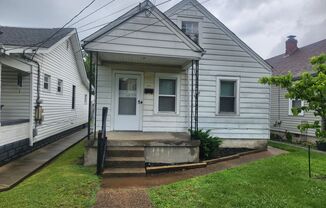 Charming 2 bedroom 1 bath home with recent updates!