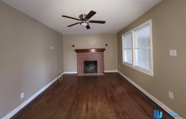 2 beds, 1 bath, $1,350