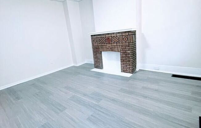 129 N 50 ST