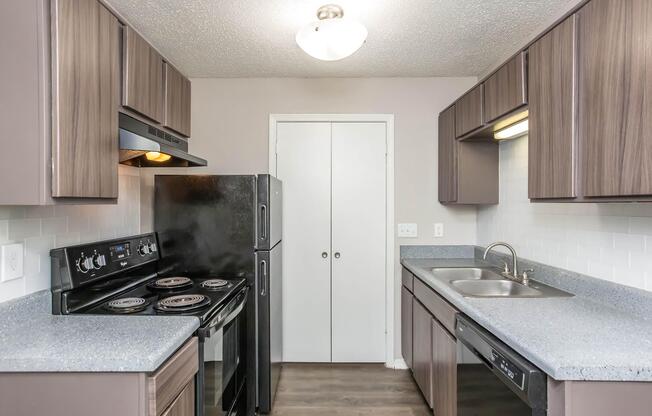 1 bed, 1 bath, 788 sqft, $1,275