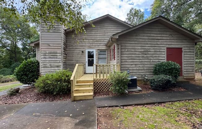 2 beds, 2 baths, $1,185