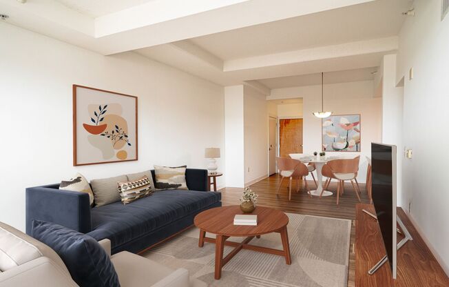 2 beds, 1 bath, 956 sqft, $2,095, Unit 0901