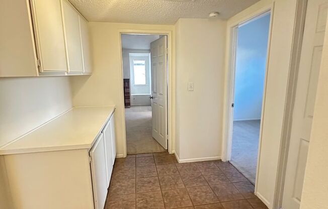 3 beds, 2 baths, $3,300