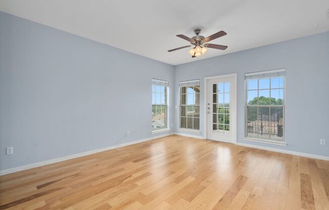 6810 Deatonhill Drive, Unit 1200