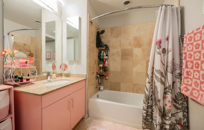 Studio, 1 bath, $1,950, Unit # 753