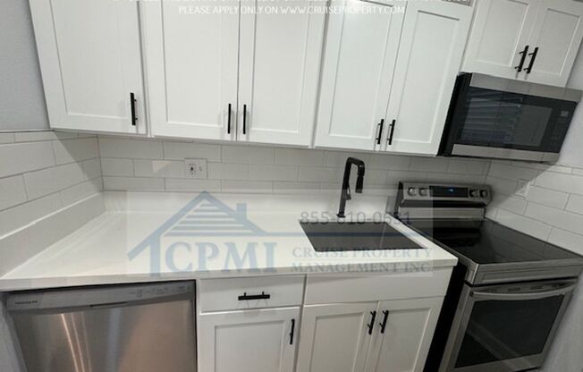 2 beds, 2 baths, 932 sqft, $2,145, Unit 222