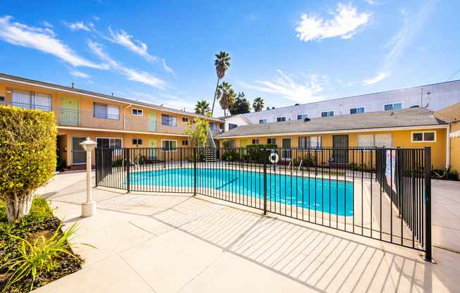 803 Java Ave Inglewood, CA 90301
