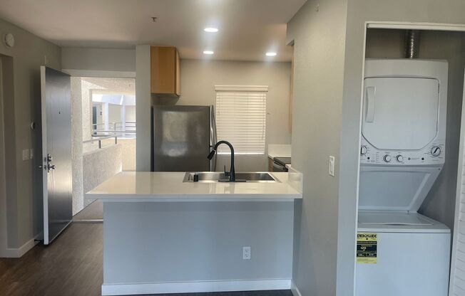 1 bed, 1 bath, 495 sqft, $2,730, Unit F-223