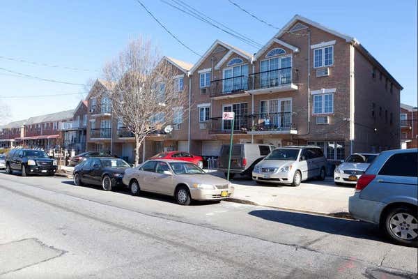 30 47 82 ST