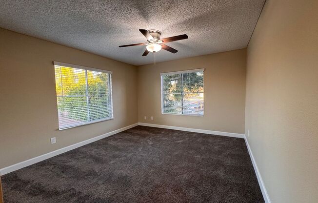 2 beds, 2 baths, 947 sqft, $2,225, Unit 49