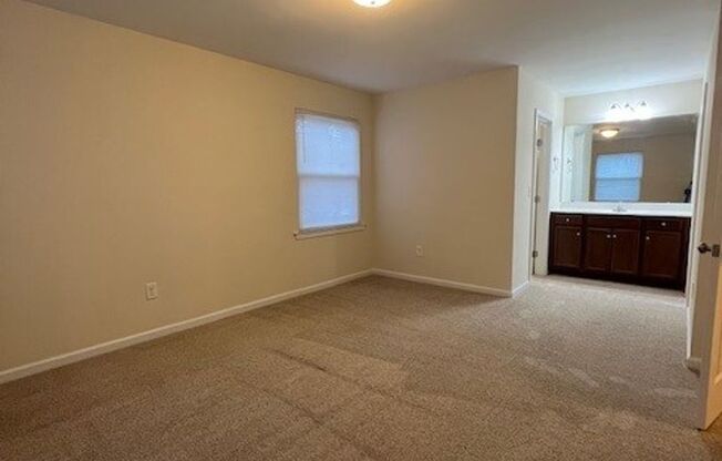 2 beds, 1 bath, 950 sqft, $1,275, Unit 3A