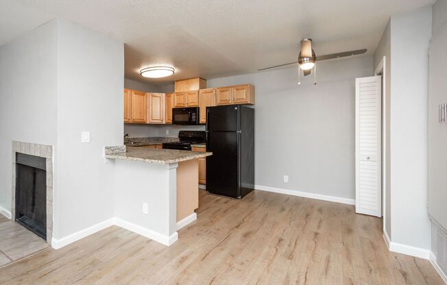 1 bed, 1 bath, 660 sqft, $1,545