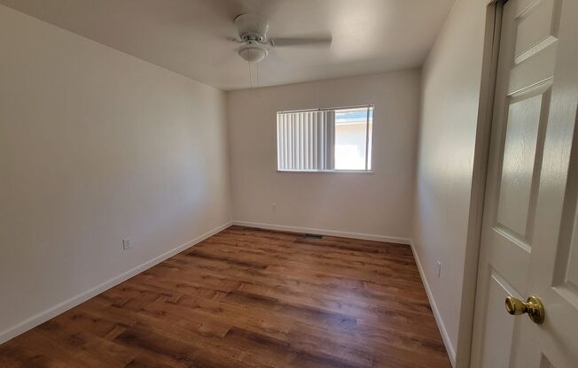 2 beds, 1 bath, 810 sqft, $1,100