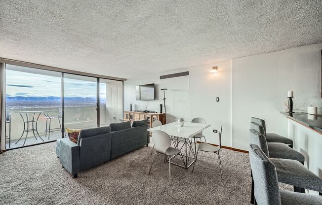 1 bed, 1 bath, $2,995, Unit # 36N
