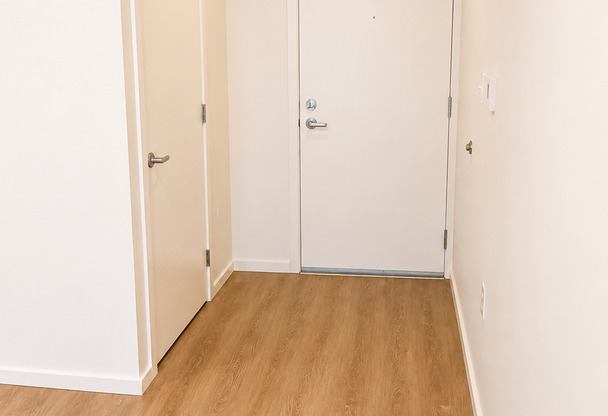 Studio, 1 bath, 189 sqft, $1,295, Unit 5306