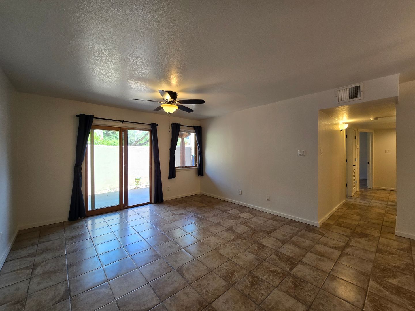 601 W San Mateo #123
