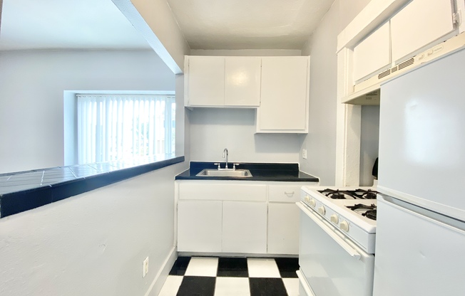 1 bed, 1 bath, $1,395