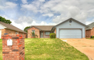 Charming 3-Bed, 2-Bath Home in North Moore – Recently Remodeled!