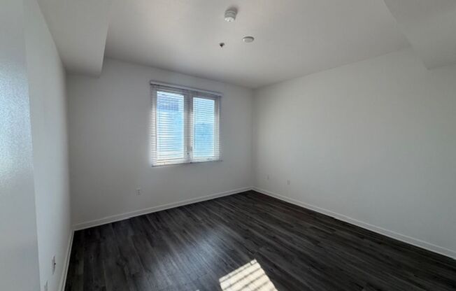 2 beds, 2 baths, 1,161 sqft, $3,350, Unit 505